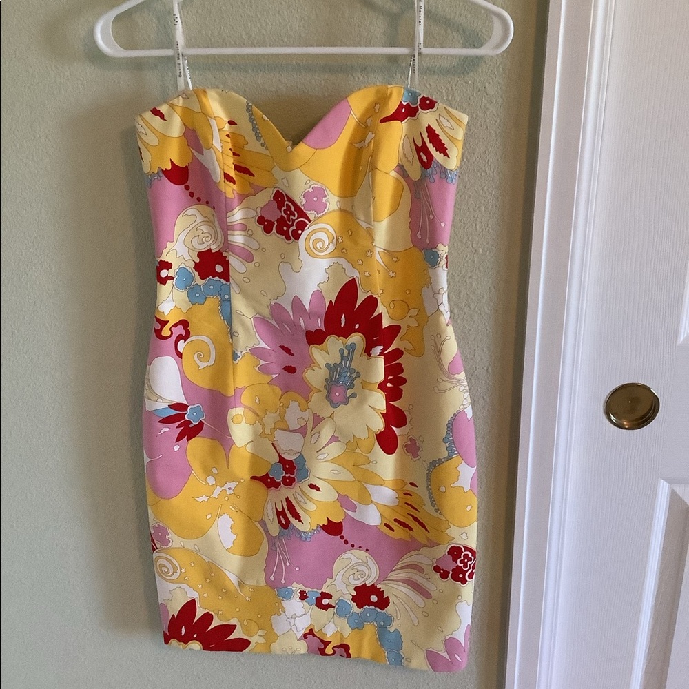 David Meister size 4 colorful strapless dress